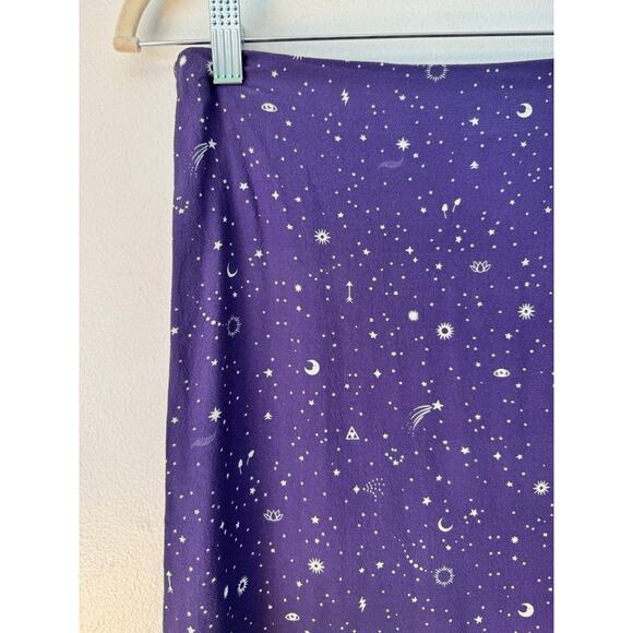 Marine Layer Ryan Midi Slip Skirt Purple Celestial Print Women’s Size 2 - Picture 3 of 6